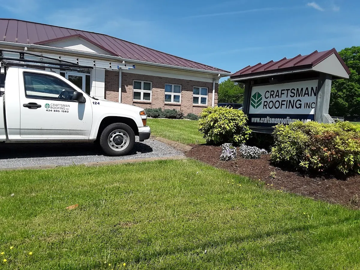 Quality Roof Replacement by experienced craftsmen in Oakwood Overlook